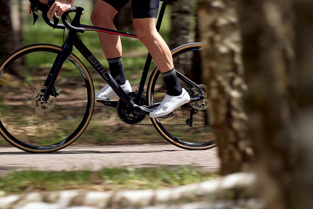 Macario Llorente (@macariollorente) on Twitter photo .<a href="/shimanoes/">Shimano España</a> estrena nuevos modelos de zapatillas para carretera y MTB. Zapatillas para los que empiezan a tomarse en serio el ciclismo 😀 Te contamos todas las novedades en 👉 fal.cn/39smI .<a href="/shimanoes/">Shimano España</a> estrena nuevos modelos de zapatillas para carretera y MTB. Zapatillas para los que empiezan a tomarse en serio el ciclismo 😀 Te contamos todas las novedades en 👉 fal.cn/39smI