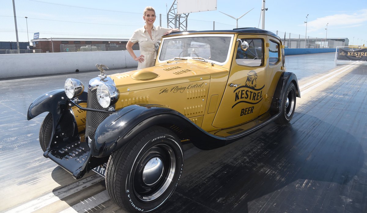 When Riley met Riley 👱🏻‍♀️🏎

Amazing day at the Santa Pod racetrack revealing the Riley <a href="/kestrel_flying/">The Flying Kestrel 🏁 Restomod</a> before its world land speed record attempts next week!

Loved the beer fridge in the boot, esp on a day like today!! 😝☀️🍻

Thanks for the spin and luck team @kestrelbeer! 💪🏁