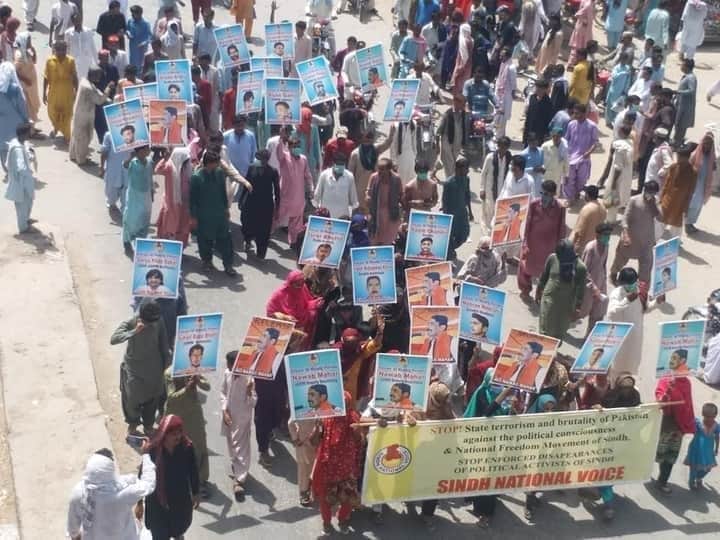 Hundreds Sindhi nationalist political activists are abducted by Pakistani agencies ISI and MI
@UN @UNHumanRights must take Notice of illigal abduction of Sindhi political activists
#StopBrutalityAndStateTerrorismInSindh
#StopEnforcedDisappearnces
#MissingPersonsOfSindh
@PakhtunR