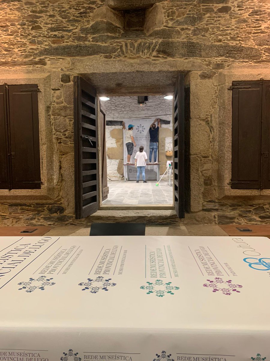 vicedepulugo's tweet photo. Na @RedeMuseistica están a preparar as dúas últimas xornadas da Conferencia Internacional @minom_icom , que se celebrarán mañá e pasado no Pazo de Tor. https://t.co/c9AVsz4BHO
