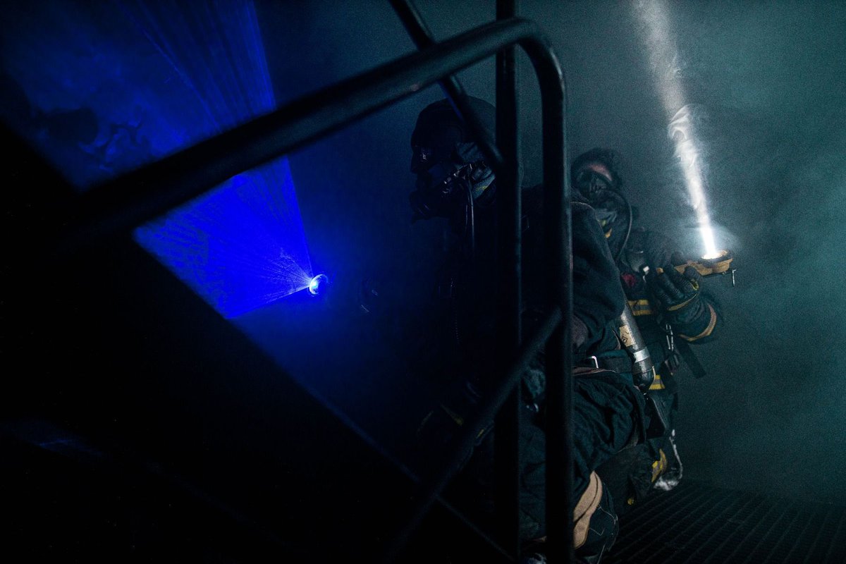 Nieuw bij Hobrand; de innovatieve ATEX handlamp Stripelight! 🔥

De Stripelight FRT beschikt over twee lichtbronnen, heeft 6.5 tot 10 uur runtime en levert 185 Lumen. Tevens draadloos op te laden! Bekijk de nieuwe Stripelight hier 👉 bit.ly/3jHTcFl