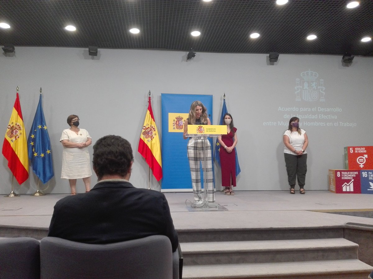 Sofía Castañón 💜💛💙 tweet media