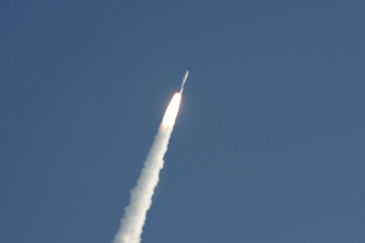 _SpaceGal_'s tweet photo. Wow what a Launch! #CountdownToMars #Mars2020 #MarsPerseverance https://t.co/vBPkvnOash