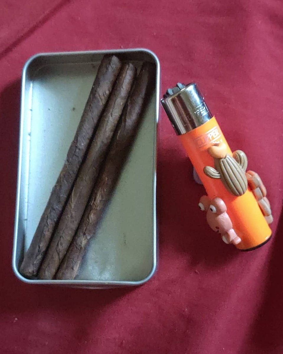 locamotivetokes's tweet photo. @koalapuffss First three L's I've ever rolled by myself. It's a journey๐ฅฐ #blunt
.
#420 #420daily #420community #cannabiscommunity #smoke #smokeweedeveryday #stayhigh #weedporn #weed #weedlife #cannabis #medicatedaily #medicated #marijuana https://t.co/RM3xVennTP