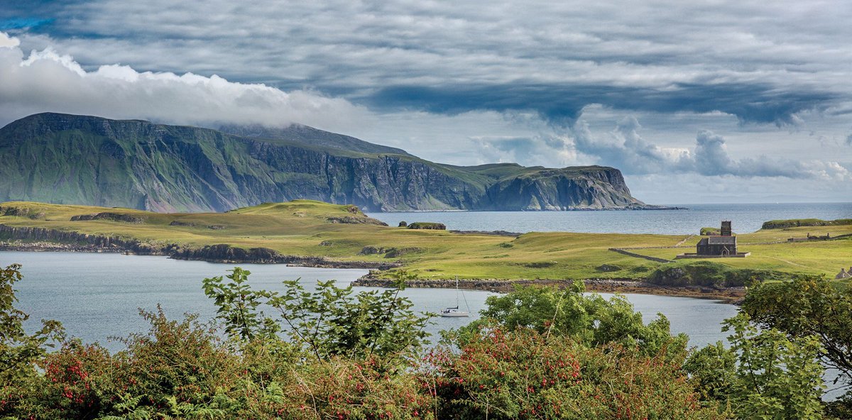 N_T_S's tweet photo. Gain a heart-warming insight into the close community of Canna, tonight at 9pm on @bbcalba ❤️ https://t.co/tj2KB77Jcl
#ForTheLoveOfScotland https://t.co/AgNJeSNhD4