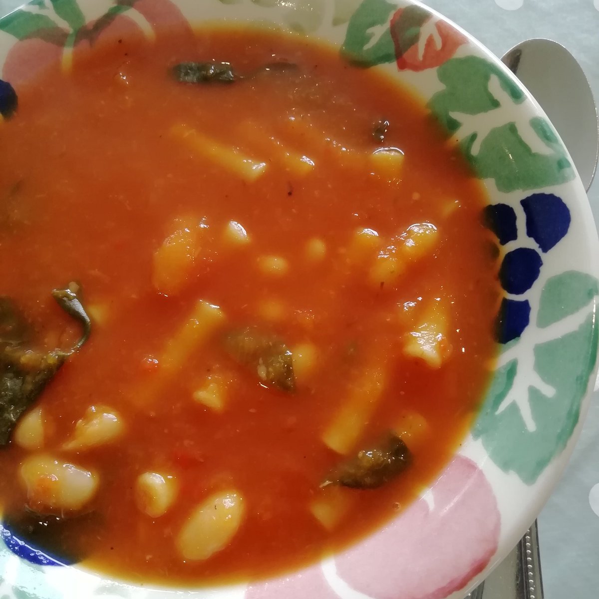 SFodmap's tweet photo. #Cannellini and #Summer #Vegetable #Soup..#recipe link on my bio, #lowfodmap version also. #recipes #RecipeOfTheDay #recipeblog #Food #Foodie #foodblog #LunchTime #homemade #homecook #homecooking #homechef #vegetarian #mealprep #meals #foodlover #Cooking #EasyRecipes #easymeals https://t.co/HG4WVLx8i1