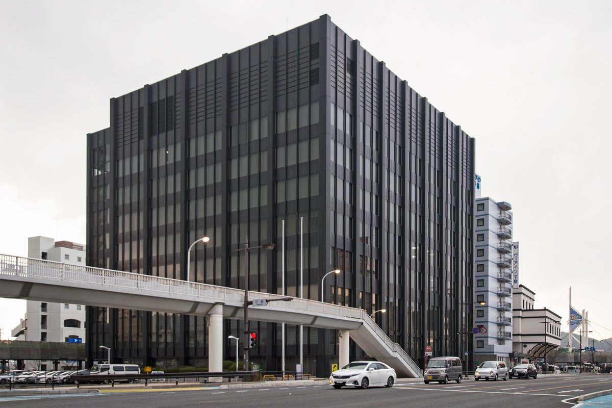 東宮殿下行啓記念純銀山口県大正15年 東宮殿下行啓記念純銀山口県大正15年➕萬歳八稜鏡銀貨