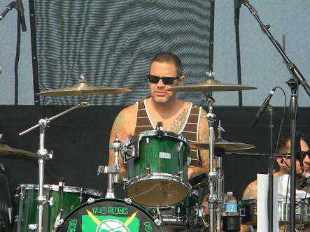Happy birthday my fav and one of great drummer in the world Erik Sandin (Smelly)    