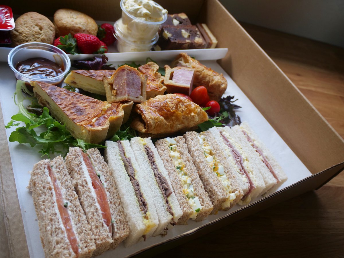 RachAlsKitchen's tweet photo. A couple of today’s#afternoonteas #afternoontea #sharing #sharingboxes heading out..#sandwiches #quiche #sausageroll #porkpie .. additional #scotcheggs... #scones #brownie and #flapjack in a separate bag .. #food #foodpics #catering #events #eventcatering ... https://t.co/2Ut2meA8xT