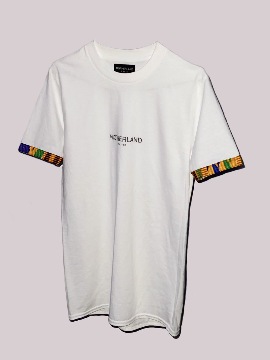 spri_23_'s tweet photo. Les t-shirt sont mtn disponibles, RT ça coûte rien la miff vous serez pas déçu les T-shirts sont de qualité premium bio, le Kente est authentique et vient tout droit du Ghana 🇬🇭🇬🇭🇬🇭

⬇️⬇️⬇️

https://t.co/wEgyvytTfK

https://t.co/xvRwog6Uc9 https://t.co/mIzRa31Ajf
