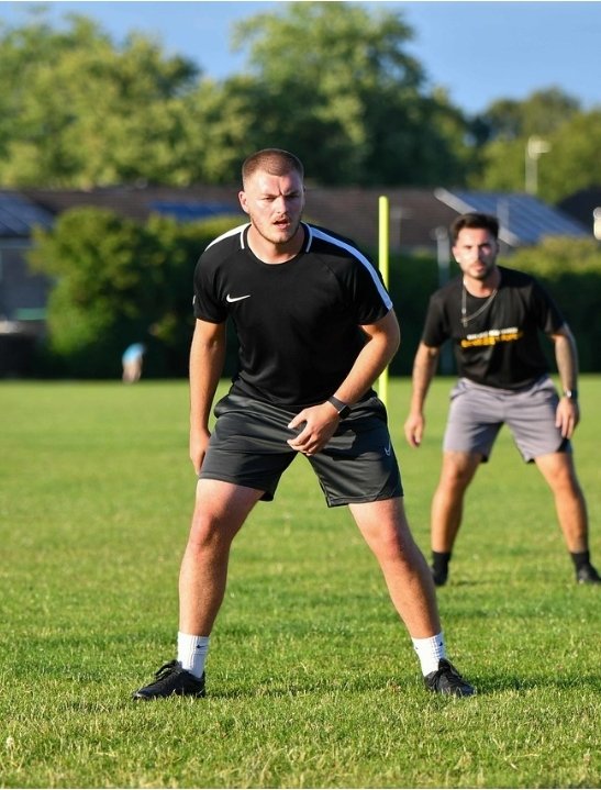 brattsy's tweet photo. ⚽️ Signing ⚽️ @charliewells_ commits himself to @icasports for the 20/21 season #lovesabeer #dontturnuphanging https://t.co/dnue9uthfO