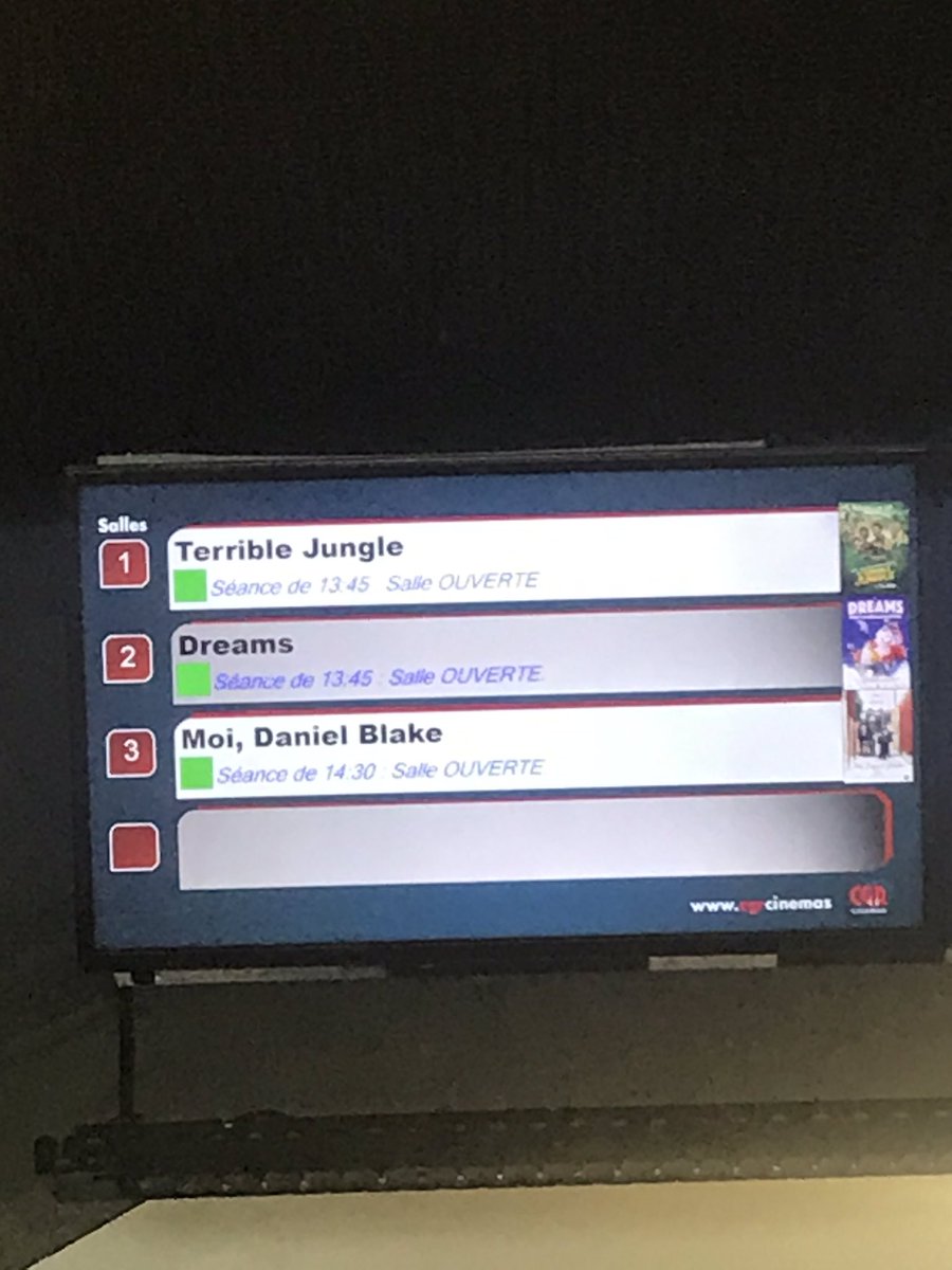 gwenaustin75019's tweet photo. #CinéSeniors et voilà la dernière séance de la saison est lancée avec la sublime mais dramatique palme d’or « moi, Daniel Blake » de Ken Loach ! En attendant la superbe programmation de la rentrée 😉 https://t.co/XvgsSvIyJx