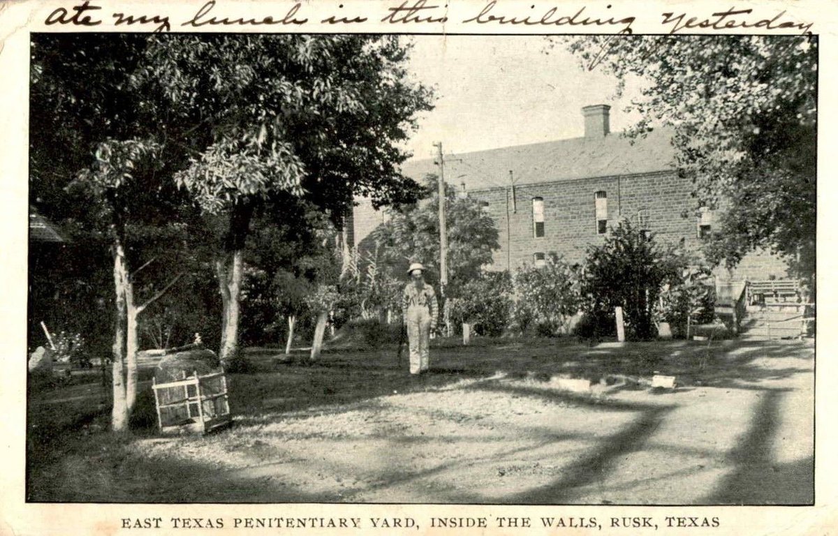 TexasStateRR's tweet photo. #TBT #TexasStateRR’s roots were seeded in Rusk, where prisoners from the East Texas State Penitentiary were conscripted to begin building the tracks in 1881. https://t.co/YAYJzKQdd0