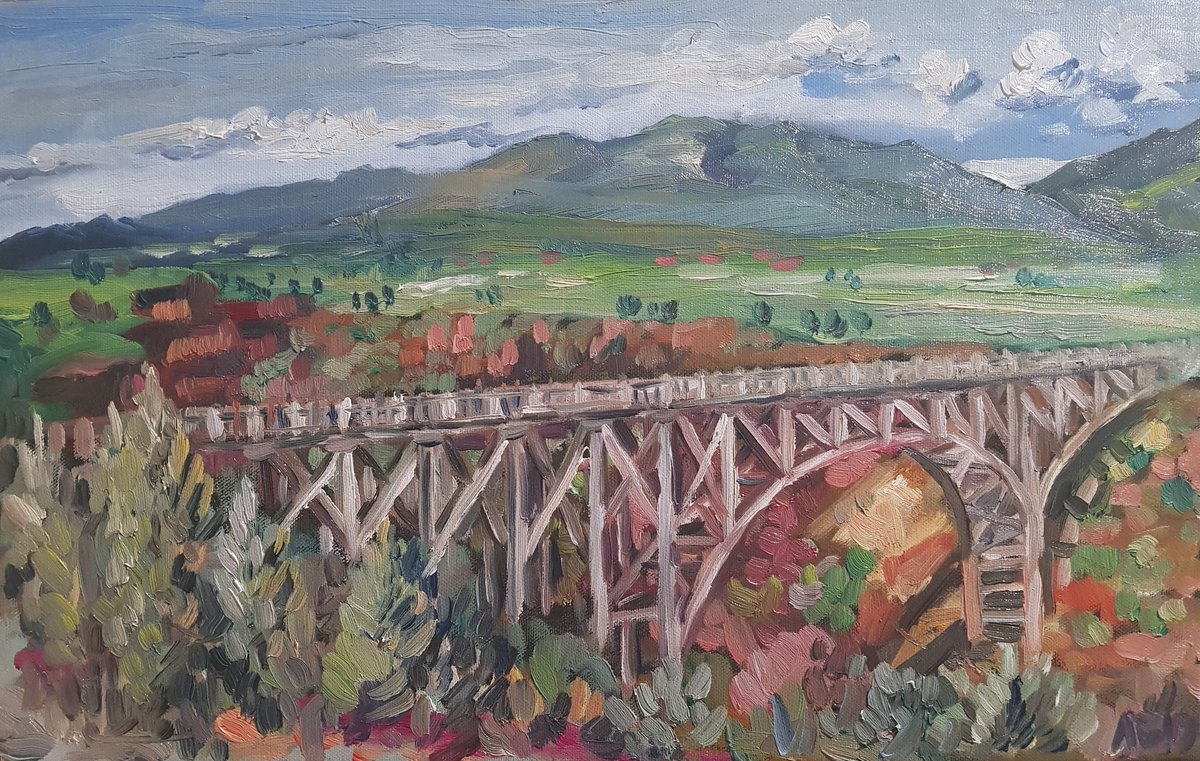 19/07/30The bridge is the 10th highest in the US and appears in the film Natural Born Killers. Grande runs 1896 miles. Colorado - Gulf of Mexico. I remember the vivid colours and constant changing of the cloud formations and light.  @505Nomad #MLB  #DiamondsOnCanvas  #AndyBrown