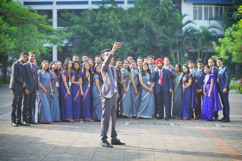 bimmsbup's tweet photo. Shadow Council of Batch 2019-21
Pic 1 - BIMM Shadow Council
Pic 2 - Sri Balaji University Shadow Councils - Batch 2019-21
#throwbackthursday #tbt #lifeatbimm #lifeatsbup #sribalajiuniversity #balajiinstituteoftelecomandmanagement #sbup #BIMM #management #school #mba #business https://t.co/W4jgjNw9P6