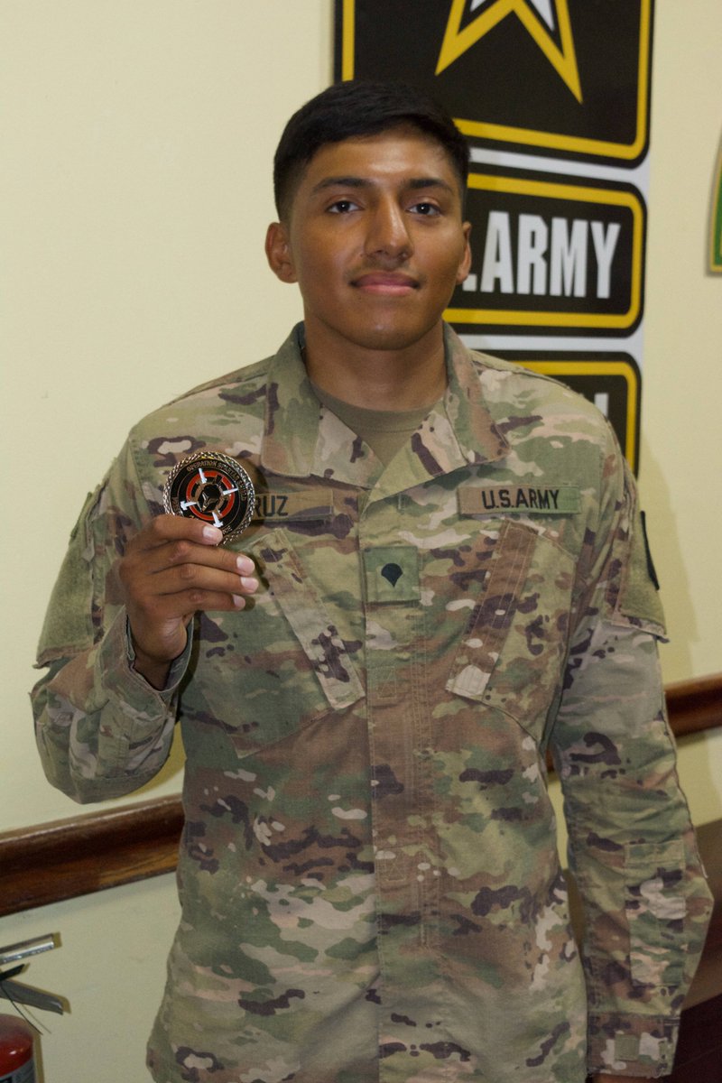 TFSpartan's tweet photo. Congrats to Spc. David Cruz and CW3 Richard Stewart on receiving coins!

Keep up the hard work #Soldiers!

#Army #Military 

@usarmycentral @CENTCOM @42ndInfantryDiv https://t.co/1x8xda5pFW
