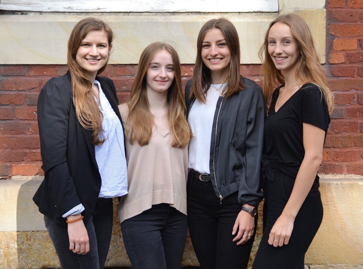 Hiermit nun offziell: Herzlich Willkommen an Anastasia Glawatzki und Frederike Schäpers im Vorstand! Zusammen mit <a href="/ingamaslowski/">Inga Maslowski</a> und @luisahgnr geht's auf in ein neues, spannendes Semester! 🚀

Ein kleines #GetToKnow des neuen Vorstands findet ihr hier: campus-relations.de/verein