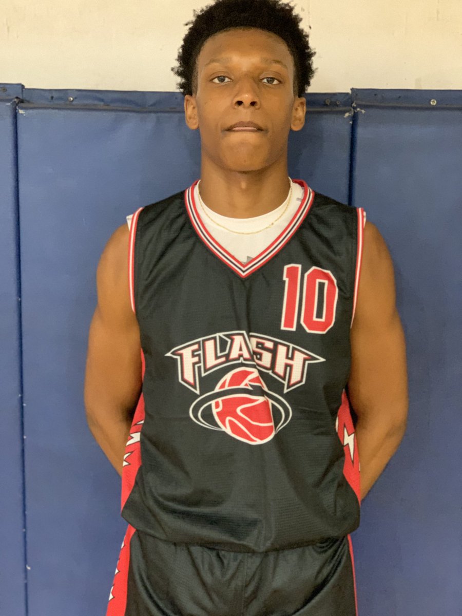 6’7 Joe Scott’s name seems to be popping up everywhere! Great job Joe! Tough to find high motor, skilled kids who eat glass! #BoardmanGetsPaid