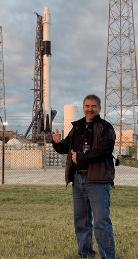 Meet Raymond Higuera, Heat Rejection Systems Lab Manager,  @NASAPersevere ATLO Support Engineer. Over 26 years in manufacturing&20 of those here at JPL as a Manufacturing Engineer/Lab Manager. , USA.  @nasa_es  #CuentaAtrasHaciaMarte    #LatinxInSpace  #CountdownToMars  