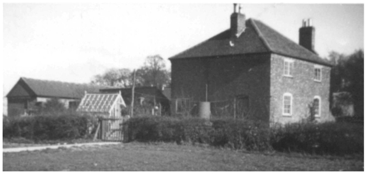 A piece of local history for those in the Leicestershire area. The house shown below, Bell Lodge, shown on OS maps as Spinney House, was the home of the Tomlinson Family in WWII. Around 2 miles South/Southeast of the farm the 325th Glider Infantry Regiment of the 82nd Airborne /1