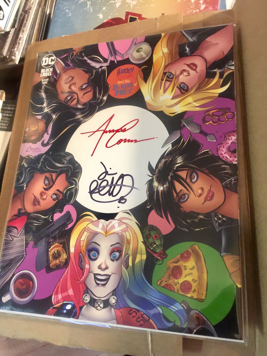 linworkman's tweet photo. My wife Nicki is AWESOME! She ordered me this Batastic signed copy of #harleyquinn & #thebirdsofprey comic by @AmandaRantsAlot & @jpalmiotti - it came with an autographed copy of #painkillerjane by Jimmy, too! Happy to add them to my collection in the Batcave. #amandaconnerart https://t.co/gguQ0IT1DD