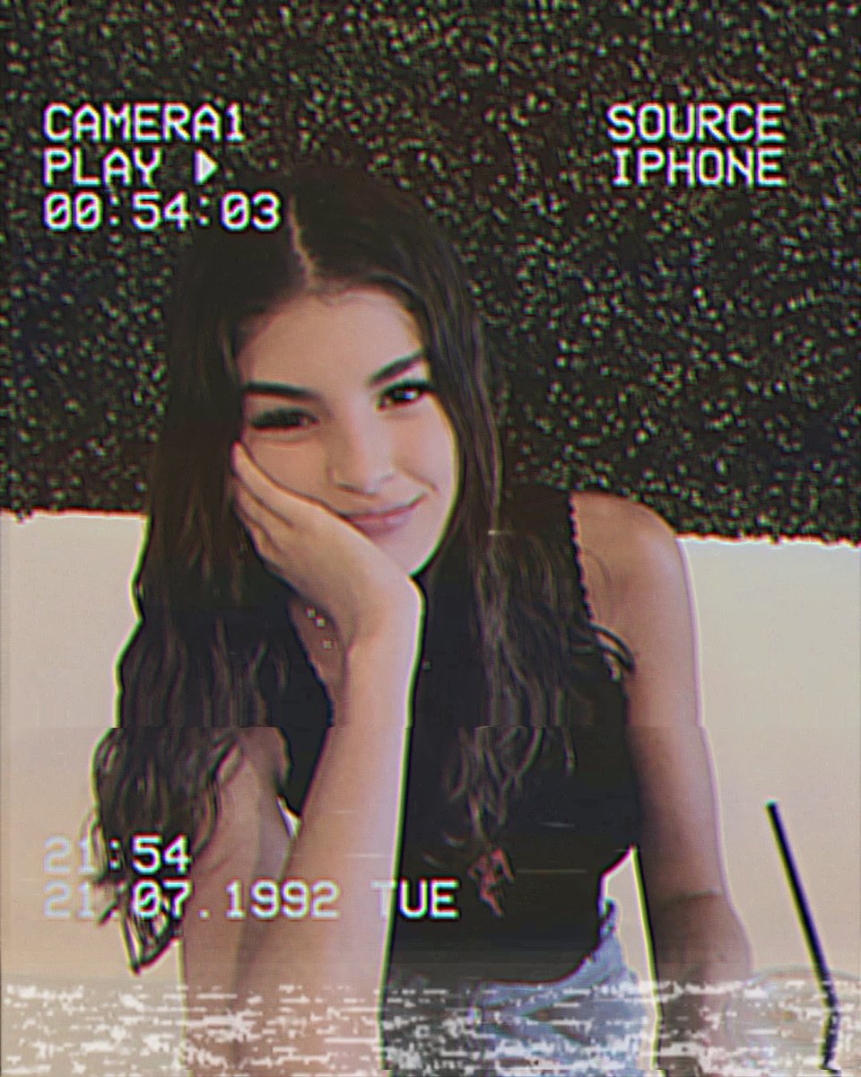 eIisworld's tweet image. 𝓎𝑜𝓊 𝑔𝑜𝓉 𝒶 𝒻𝓇𝒾𝑒𝓃𝒹 𝒾𝓃 𝓂𝑒, i love you to the moon and back, yours Jolie; open.spotify.com/track/5hcW22zj… ♡

@joliehonfleur @elizarhuber