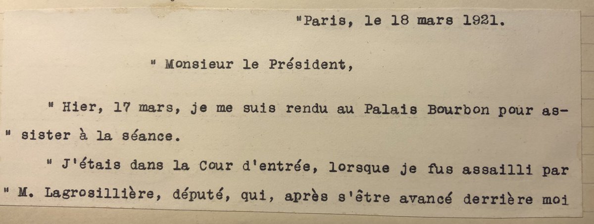 e_buge's tweet photo. Un député agresse un sénateur « à coups de bâton » après s’être approché de lui « à pas de loup ». 
Question : est-il couvert par l’immunité parlementaire ?
Question posée au Bureau de la Chambre des députés le 22 mars 1921
#DirectAN #Passionarchives https://t.co/JsMUswDylw