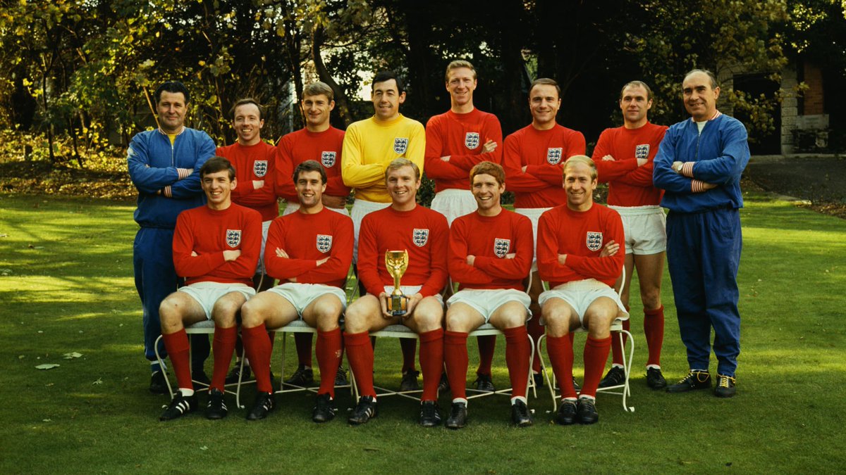 ftblsm's tweet photo. #OnThisDayInFootball the 1966 #WorldCup Final was contested by England and West Germany at Wembley Stadium, London.
After 12 minutes, #SigfriedHeld sent a cross into the English penalty area which #RayWilson misheaded to #HelmutHaller, who got his shot on target (1) https://t.co/liotHUpsyP