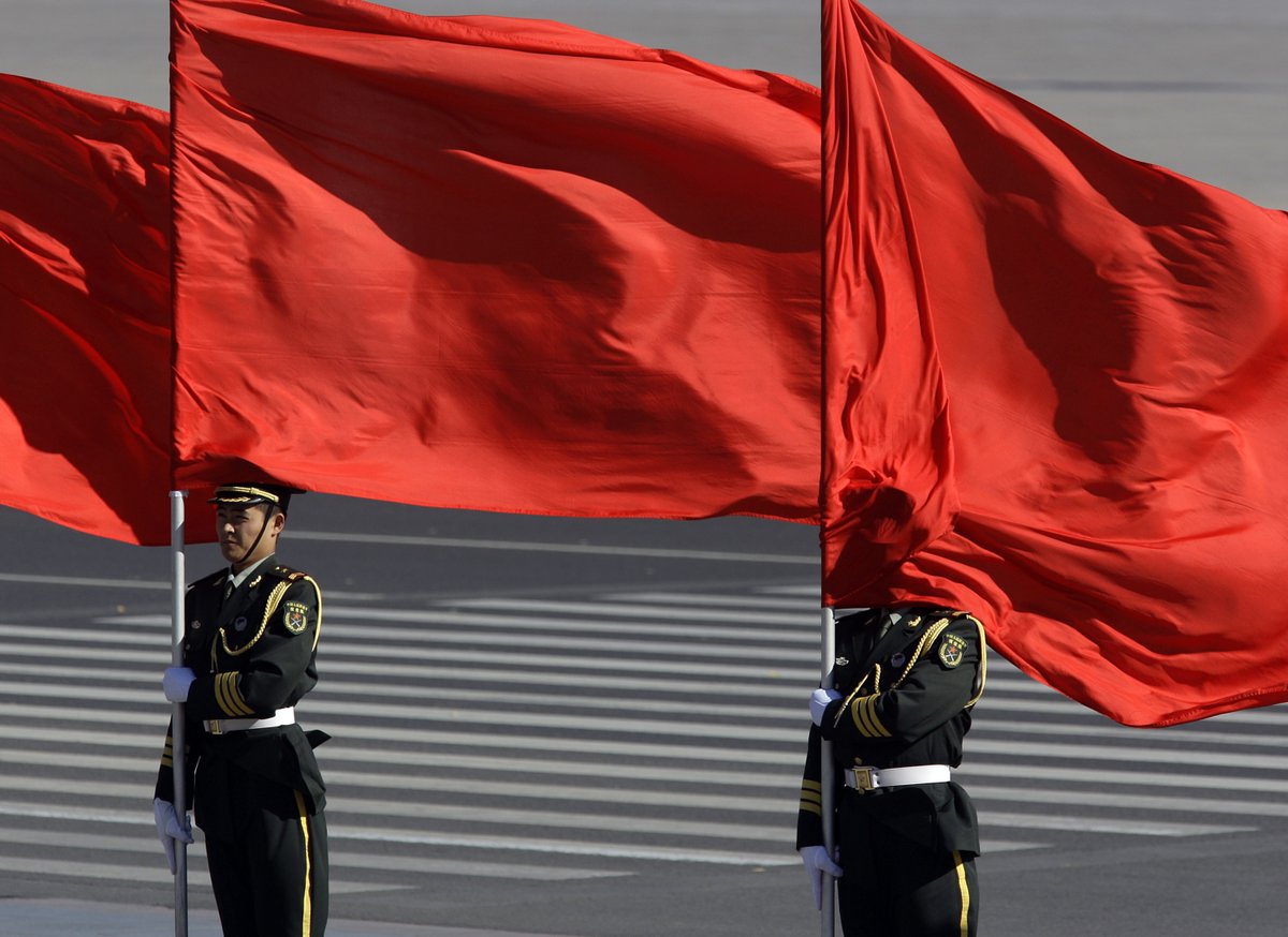 ReutersAsia's tweet photo. China warns India against 'forced decoupling' of their economies https://t.co/ENW7WUatOO https://t.co/kmhxIvzS15