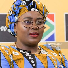 [MEDIA STATEMENT] Minister @mmKubayiNgubane – Tourism related activities under COVID-19 Risk Adjusted Level 3 and response measures
bit.ly/3hRHYwd
#WeDoTourism
#Level3Regulations
#TourismStrong
#COVID19SA