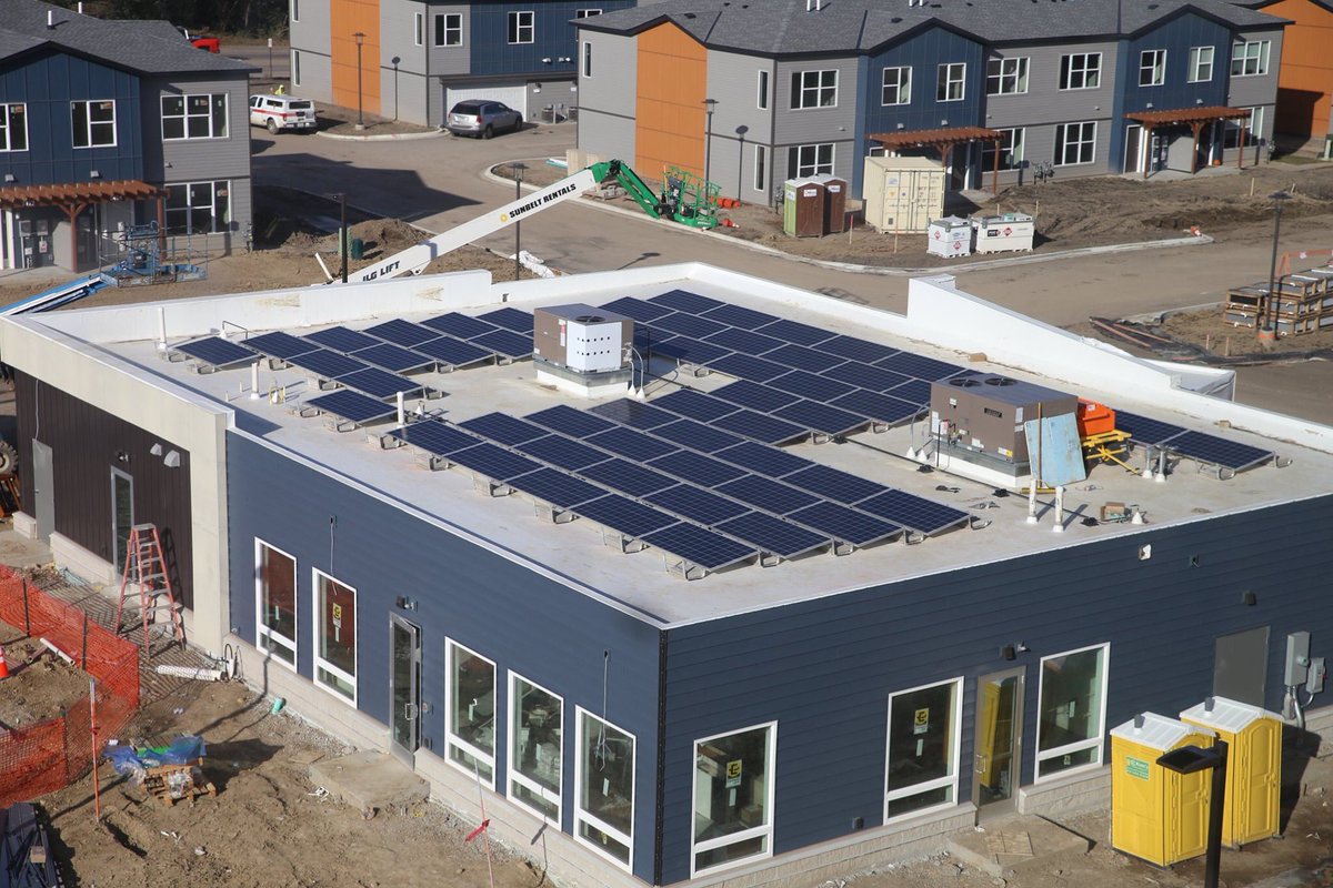 BaderCompanies's tweet image. Throwback to 2017. The Liberty was just being built and here is a picture of the solar panels from TruNorth Solar. The Liberty has consumed clean energy from day one offsetting 5,325 metric tons of greenhouse gas emissions over 25 years! liveattheliberty.com #StevenScottLife