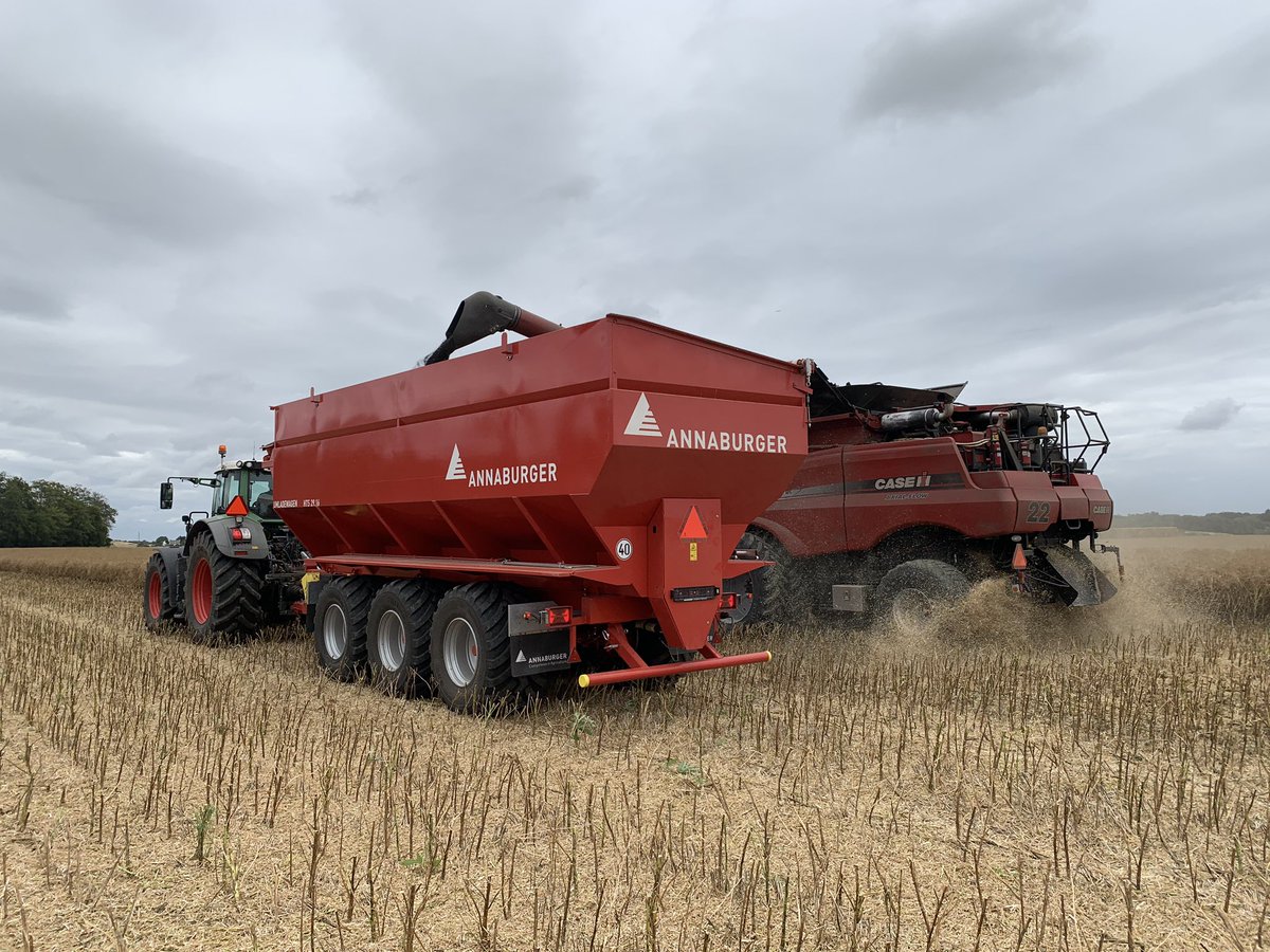 Nikolajstroiet's tweet photo. Annaburger Chaser bins whit 36 m3 https://t.co/oJXsxDPeNM