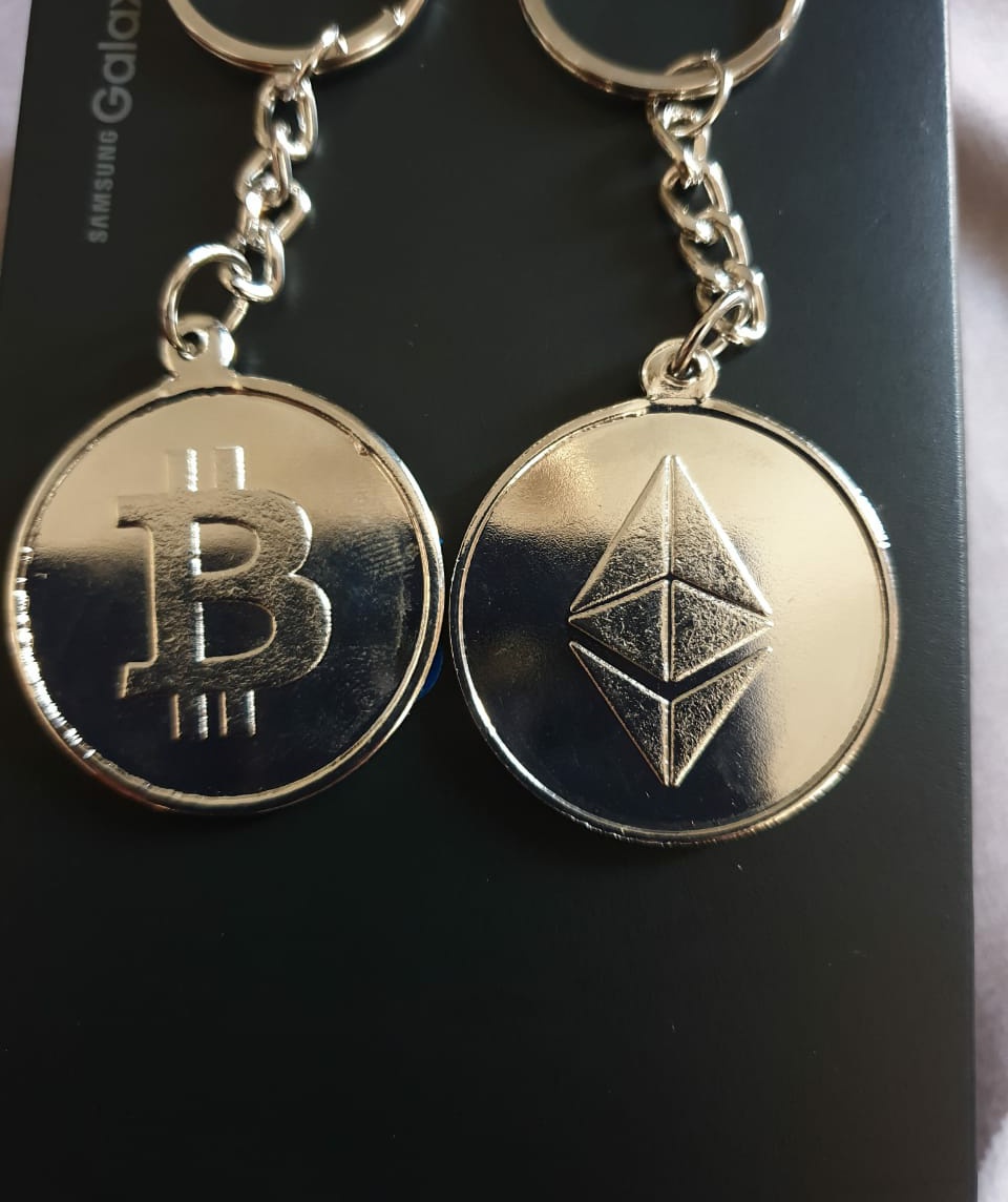 Ruch_9's tweet photo. #BTC love ❤
#ETH love ❤🎂🎂😌😌
#XTZ ❣
#cryptokida
@vijesh2901 @VishalHKothari @pankjtanwar @cryptoady @1PriyaRatnam @FaizFalak3 @MotivatedRohit @CryptoPointHi @nirajhodler @rpg0103 @tapascrypto @Arish5533 @SatoshiFlipper @crypto_discuss @MalviyaOp https://t.co/DrSRR0HUOa