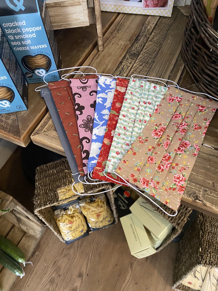 We now have cotton face masks in stock at Georgias Kitchen... lots of different styles to chose from. Why not buy yours when your getting your next coffee #masks #wearamasksavelives #cafe #deli #coffeeshop #coffee #hamptonhill #georgiaskitchen