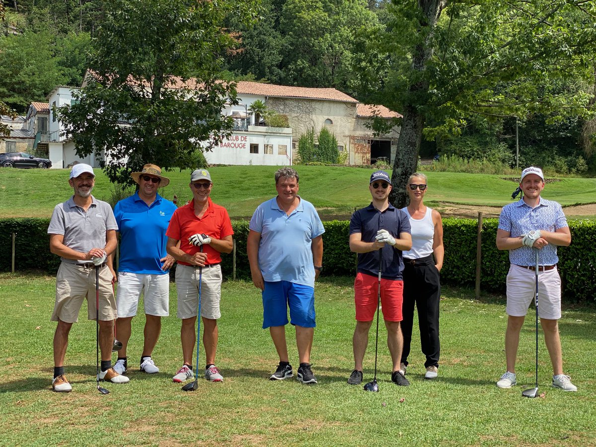 CMTechnopole's tweet photo. Cet après-midi, bravant la chaleur, les porteurs de projet de #CastresMazamet Technopole se sont retrouvés pour une CMT Golf Cup dans un esprit de compétition amical ! Que les meilleurs gagnent ! 💪🏌️‍♀️ https://t.co/eCrpYQhYDX