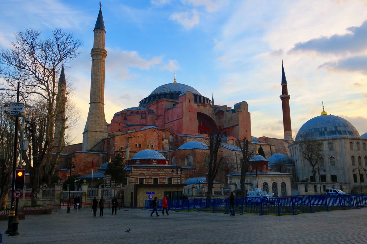 marines_26_bot's tweet photo. アヤソフィア
（Istanbul・Turkey） https://t.co/FryeM0Iodh