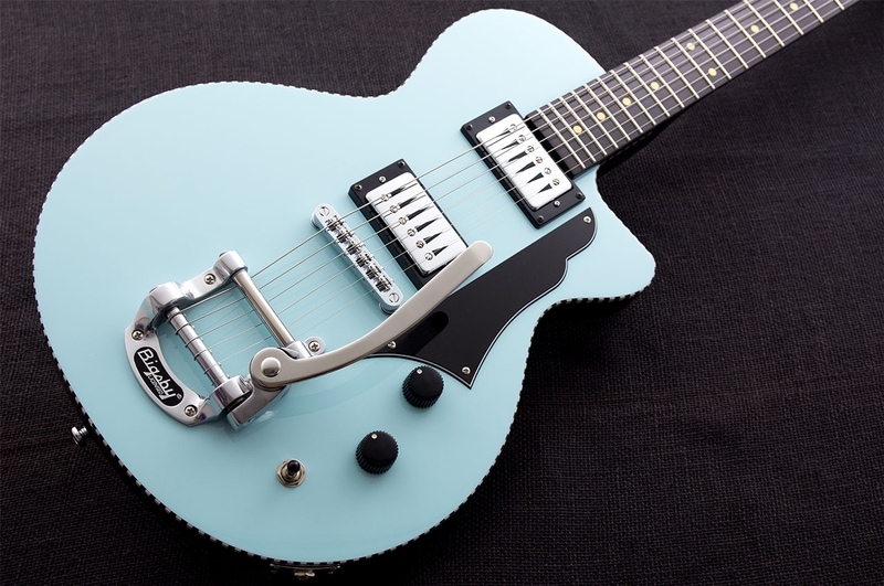 The Reverend Rick Vito Soulshaker is a beautiful guitar that plays as good as it looks.✨ #reverendguitars #guitars
reverendguitars.com/guitars/rick-v…