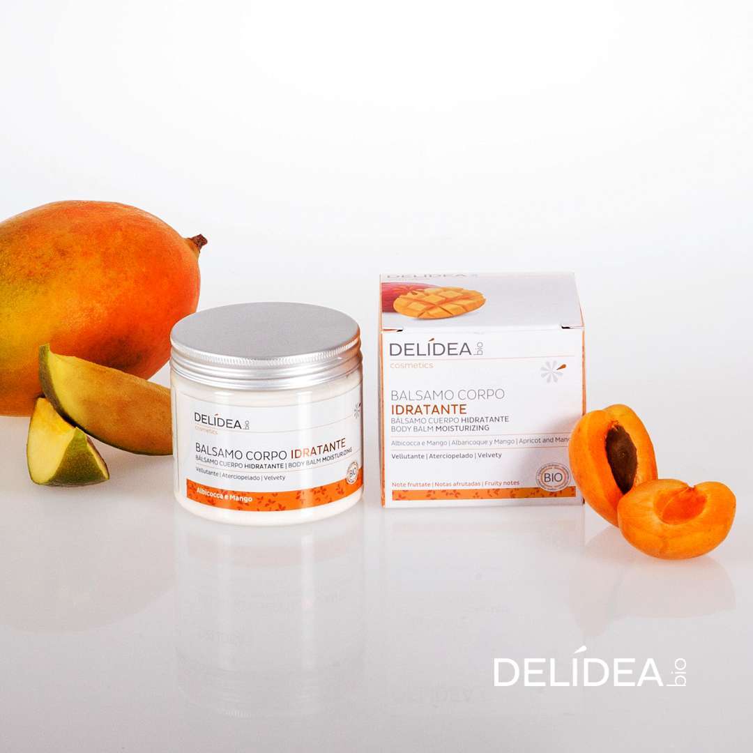 Delideabio's tweet photo. 🚿 In estate, dopo una #doccia rinfrescante, il #balsamocorpo idratante con estratti di #albicocca e #mango coccola e idrata il tuo corpo.

Dal profumo di frutta e fiori, lascia la #pelle morbida, vellutata e delicatamente profumata. 🥭

👉 Scoprilo su ‣ https://t.co/1gUv0sACiF https://t.co/dpBCtVs2Le