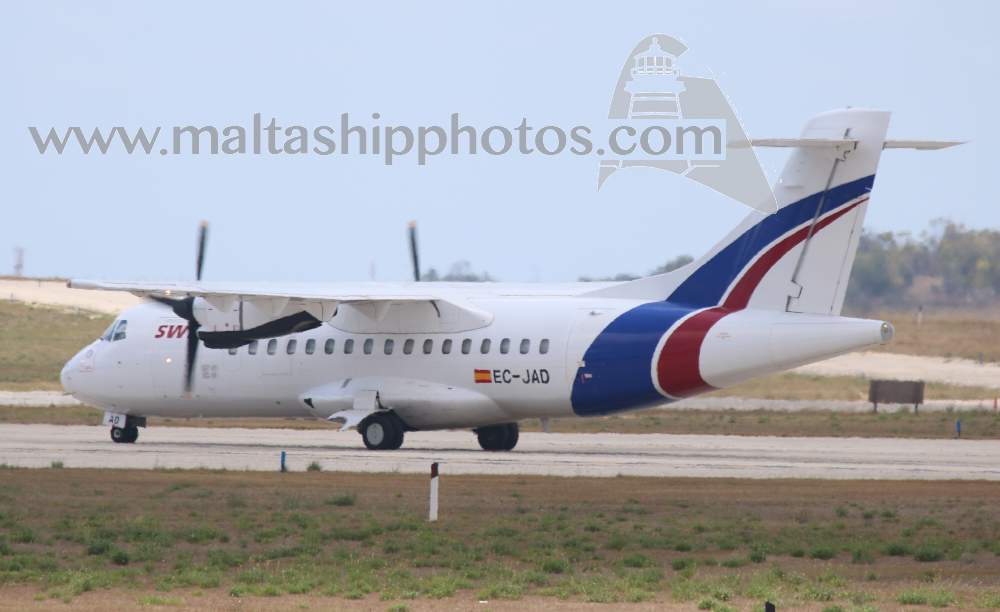 Shipguru's tweet photo. #ECJAD #ATR42 #300F #Swiftair at #maltainternationalaiport -  20.07.2020 - https://t.co/nfgboxc3g3 @Maltairport https://t.co/YWRHw8Bes5