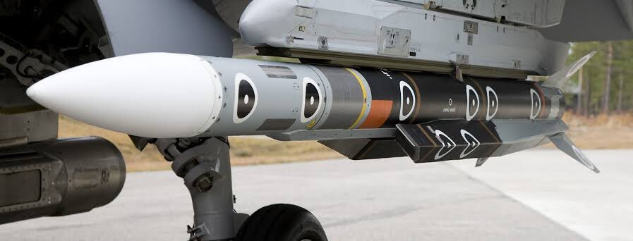 (heat-seeking) and EM (active radar homing) The MICA can be used within visual range (WVR) and beyond visual range (BVR). Its range is 80-100 km* The METEOR very long-range air-to-air missile, The METEOR very long-range rocket and ram-jet powered air-to-air EM missile. Its