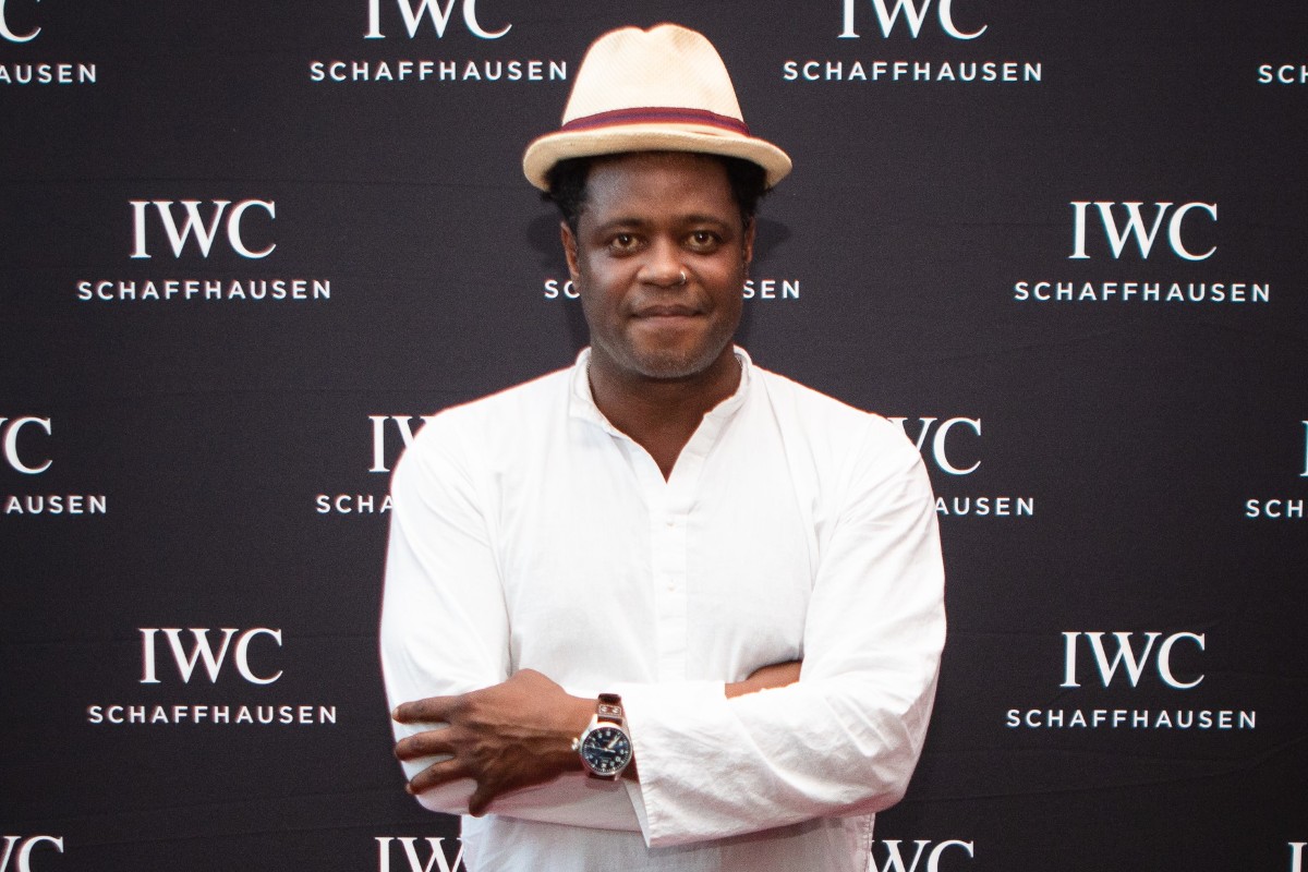 IWC's tweet photo. Watch now: https://t.co/lXlx9VXGKu
The latest #IWCfamily member to read an excerpt from "The Little Prince" is film director, screenwriter &amp; actor Charles Officer. 
Officer, in his instalment, reads Chapters 21 and 22. 
@canesugar #TimeWellShared #TheLittlePrince https://t.co/GEIDXaVBdS