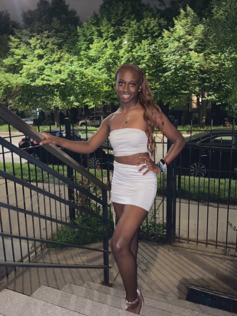 🦋 ✨chi town living ✨🦋