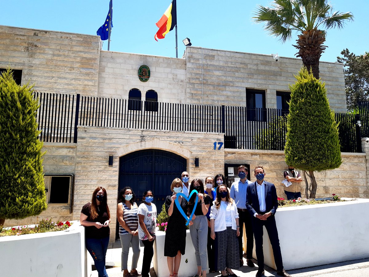 Belgium is the largest contributor to the UN Trust Fund for Victims of Human Trafficking 🇧🇪🇺🇳

On #WorldDayAgainstTraffickingInPersons, our Embassy joins the #blueheartcampaign 💙 in a show of solidarity & love 🌍