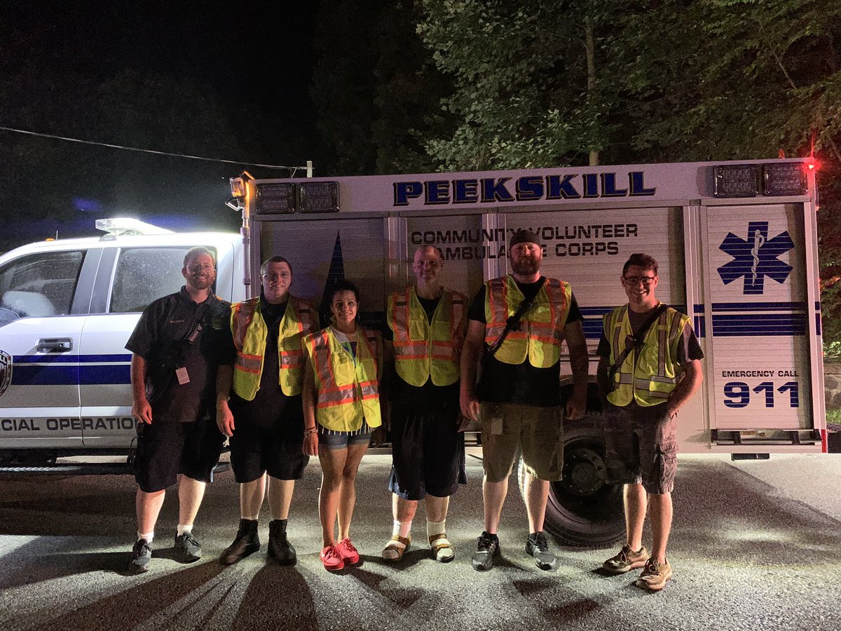 PeekskillVAC's tweet image. Thank you to all of our volunteers who responded with our Rehab Unit this week. The first call for our NEW unit was a 2nd alarm fire in Croton. The second call was for a lost hiker last night. Great job by all!