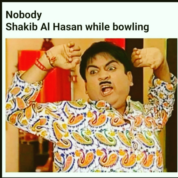 Vorpy9's tweet photo. Nobody: 
Shakib Al Hasan while bowling😂😂😂😂😂😂😂 https://t.co/wobtY3ZiMi