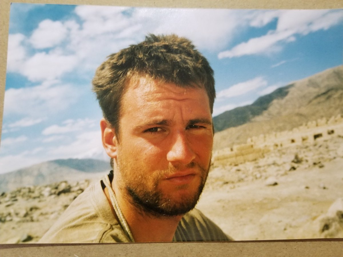 I miss travelling part 11: In Taxkorgan, Xinjiang, China, close to the borders with Tajikistan, Afghanistan, and Pakistan, in the ruins of an old fort guarding the valley, one of the few passages between South and Central Asia (2002).