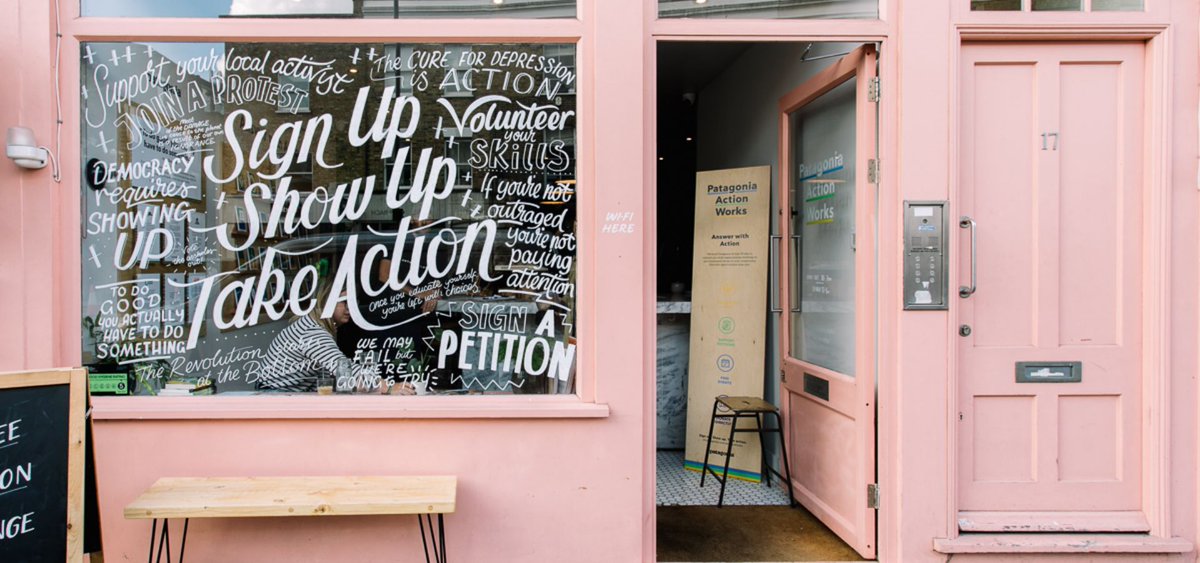 appearhere's tweet image. "Physical space is so experience-rich – it enables a brand to engage all the senses at once. Online, you can only really interact with one sense, so real-life retail is a really fertile ground for brands to build out their universe."

appearhere.co.uk/inspire/blog/h…