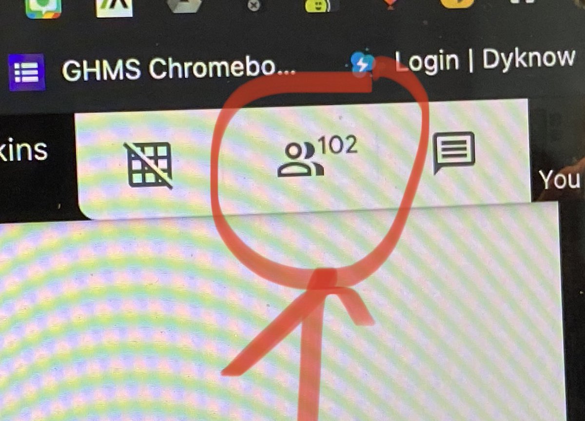McNinchie's tweet image. One of the benefits of a virtual conference...over 100 participants in a session! 🙌🏼 Learning another teacher’s lessons on virtual learning! @FortMillSD #FM21STEAM