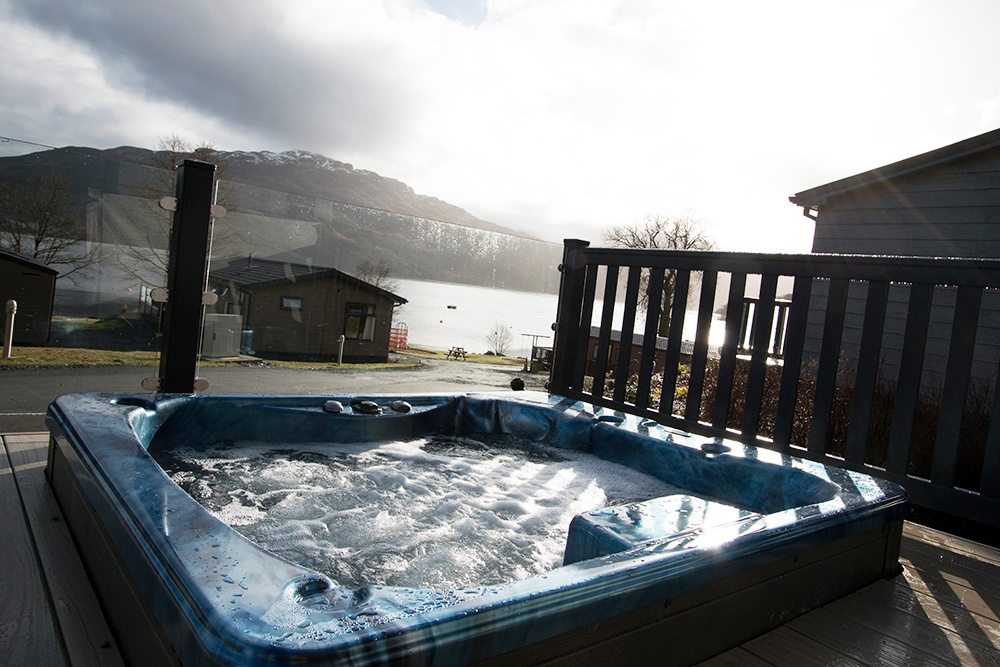 Argyll Holidays tweet media