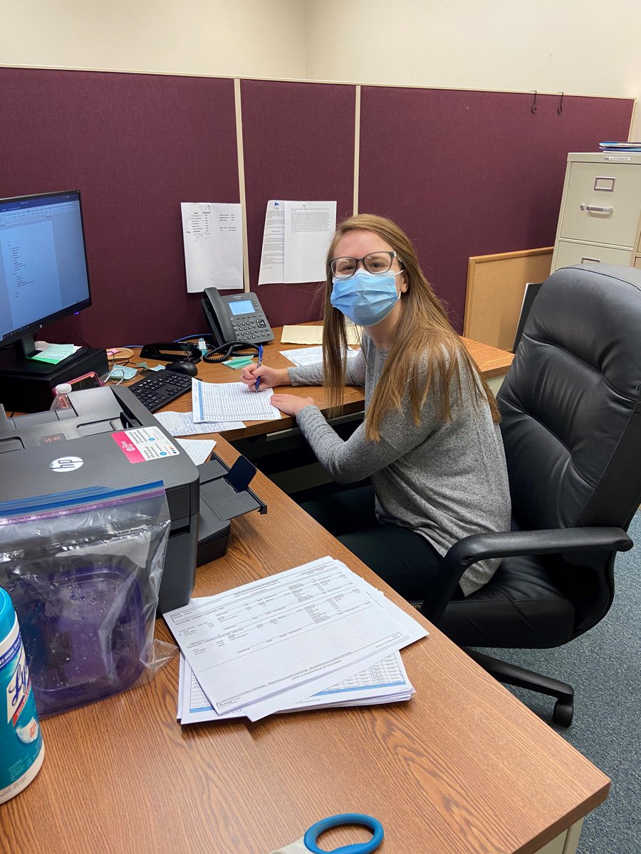 WestFayWIB's tweet image. Kerry, a marketing major from @SRUofPA, has returned to our office this summer to assist in the coordination of the Experience Works! Program for high schoolers! We're glad to have her back! Thank you for your hard work, Kerry! #NationalInternDay #PASummerInterns #InternsofPA2020